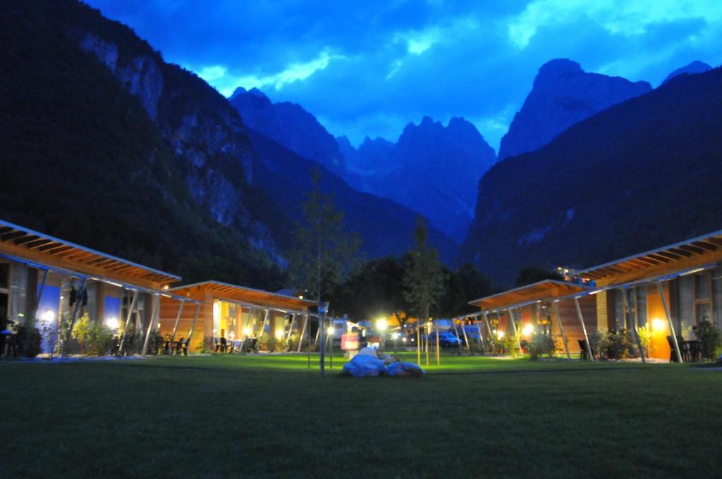 Bungalows Chalets Lago Di مولفينو الغرفة الصورة